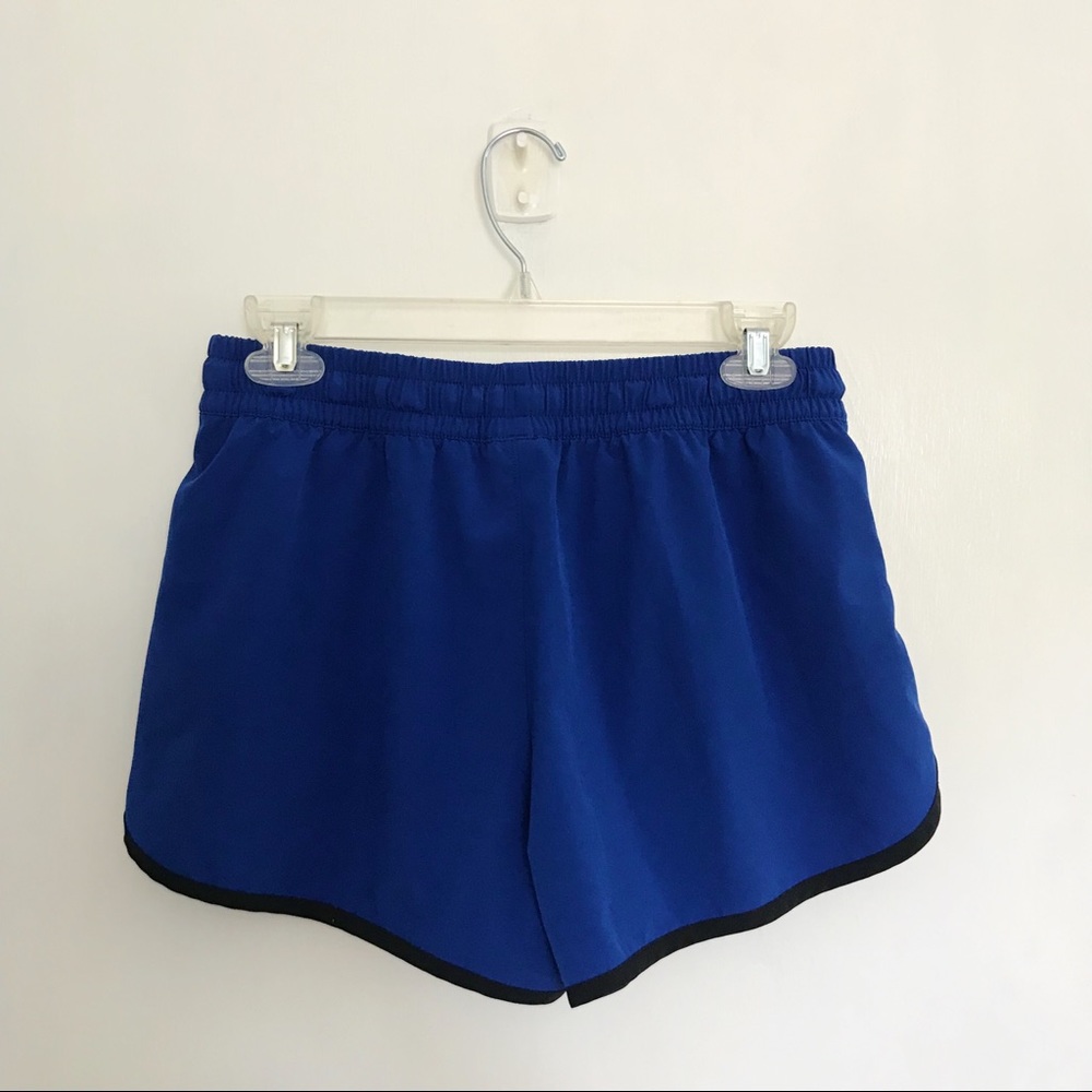Under Armour Lined Athletic Shorts🏃♀️ - Picture 4 of 5